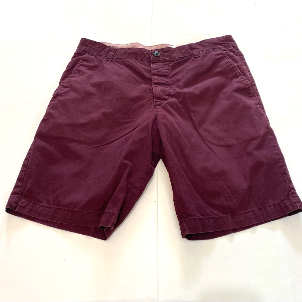 ⭐️Men's Burgundy Shorts - Picture 3 of 9